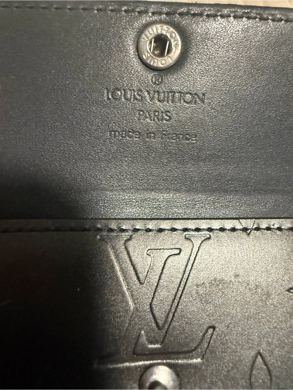 Louis Vutton “Vernis Matt” Black leather compact card/money holder!